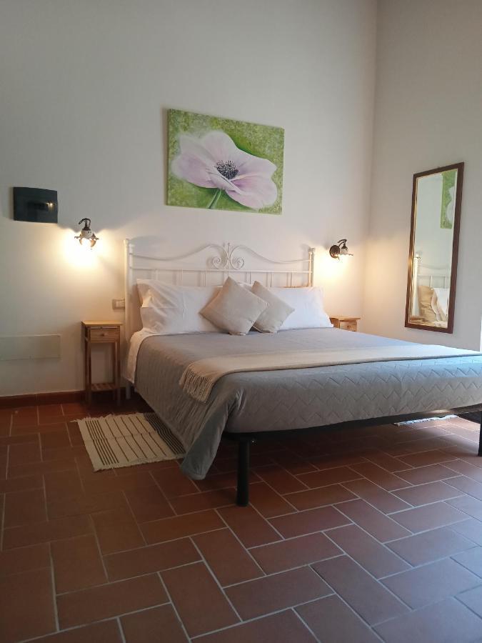 I Tre Poeti * Saturnia